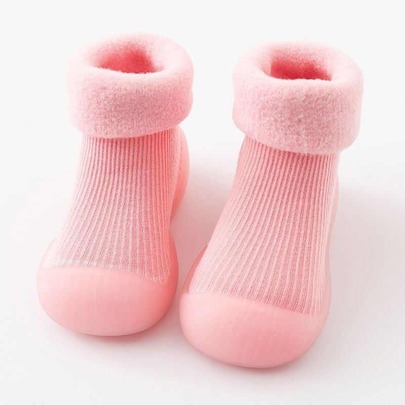 "Cute cartoon design on Baby Walking Shoes Winter Plush Soft Sole"