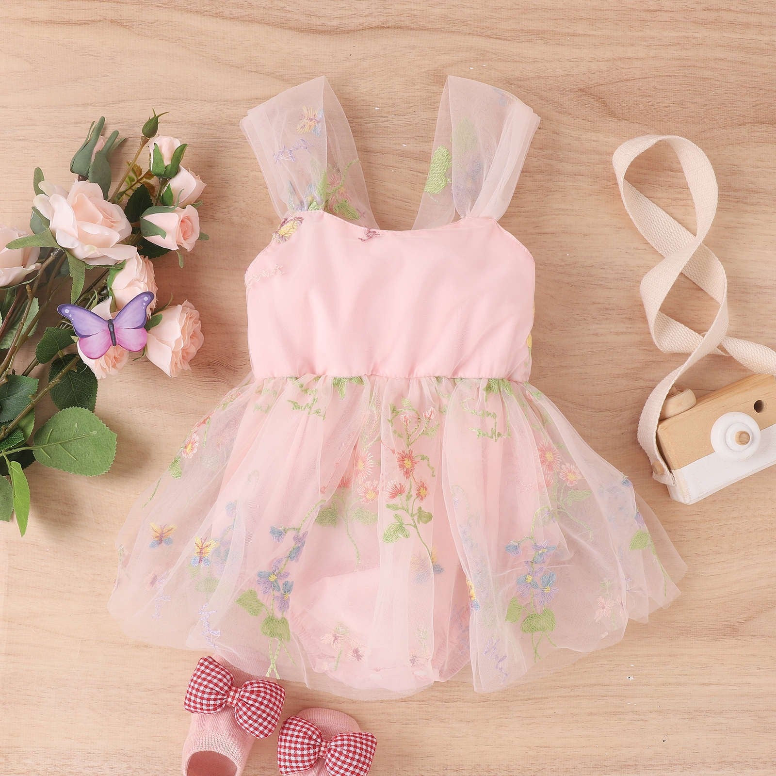 Girls' baby suspenders with embroidered breathable mesh outfit