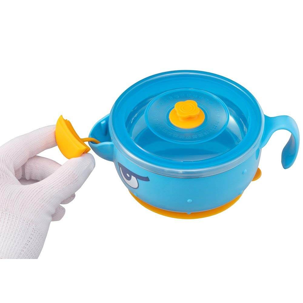 non-spill baby feeding bowl for babies and toddlers on the table