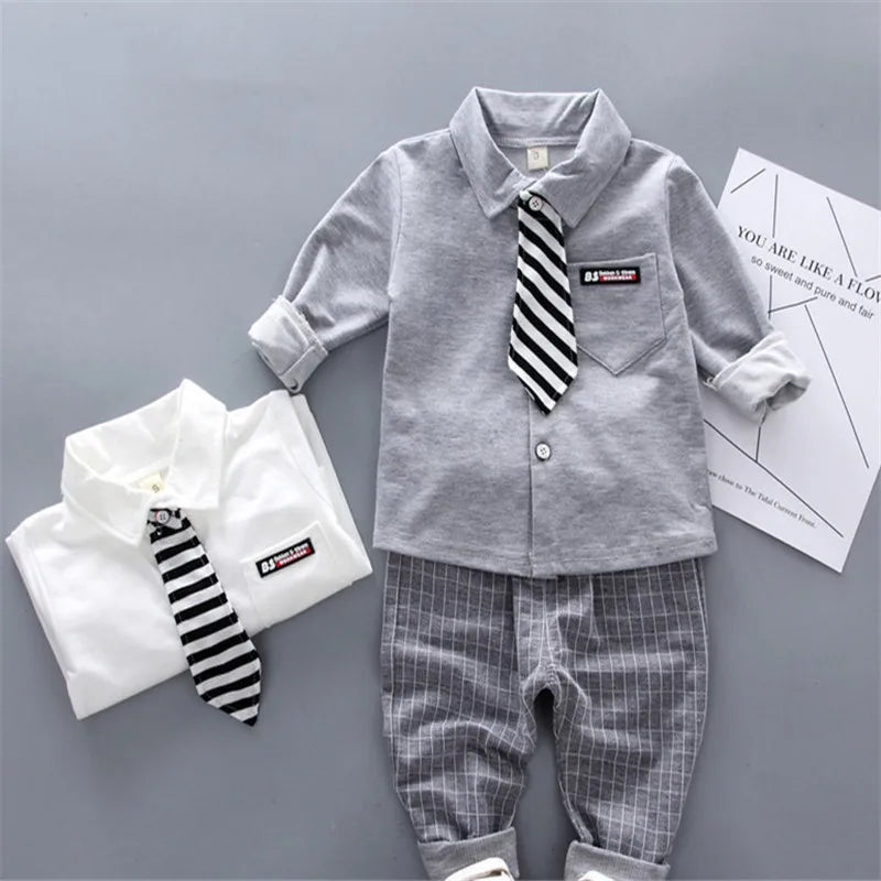 → Alt: Boys Spring Clothing Set 2-piece outfit with comfortable shirt and matching pants