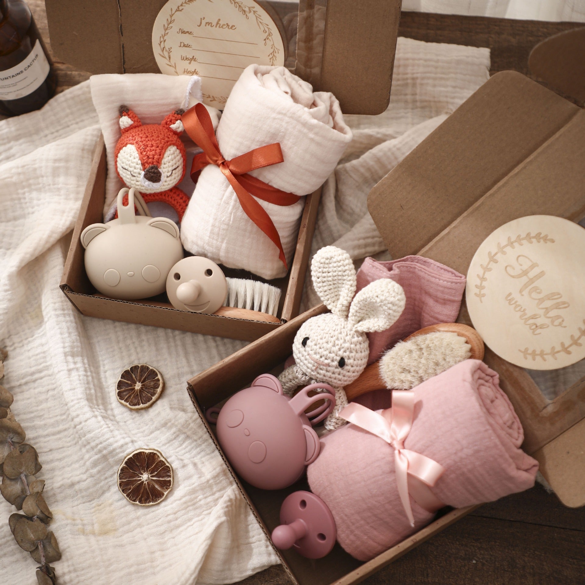 → Alt: Complete Infant Bath and Care Set for newborn boys and girls