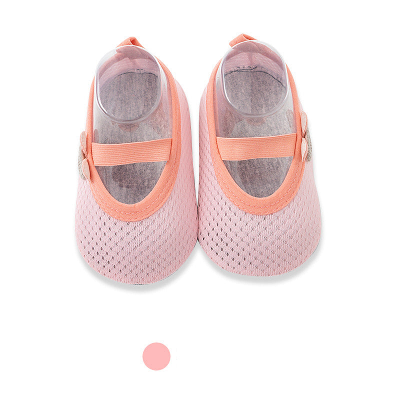 <img src="baby-floor-socks-9.jpg" alt="Baby Floor Socks indoor shoes for boys and girls">