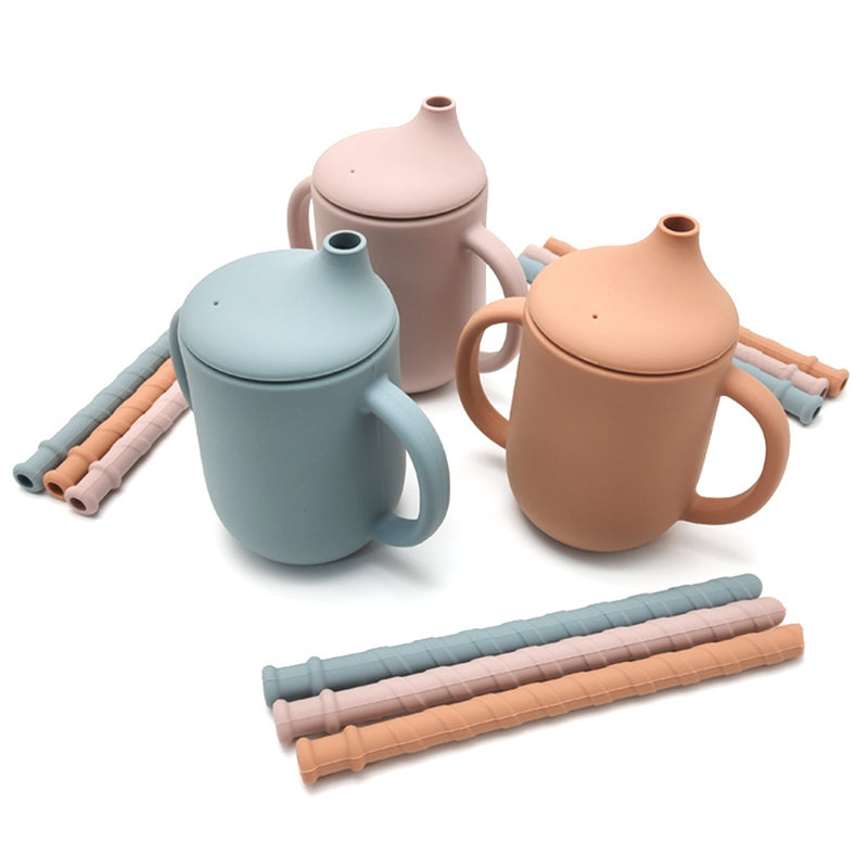 Silicone Baby Drink Cup with straw and leak-proof design