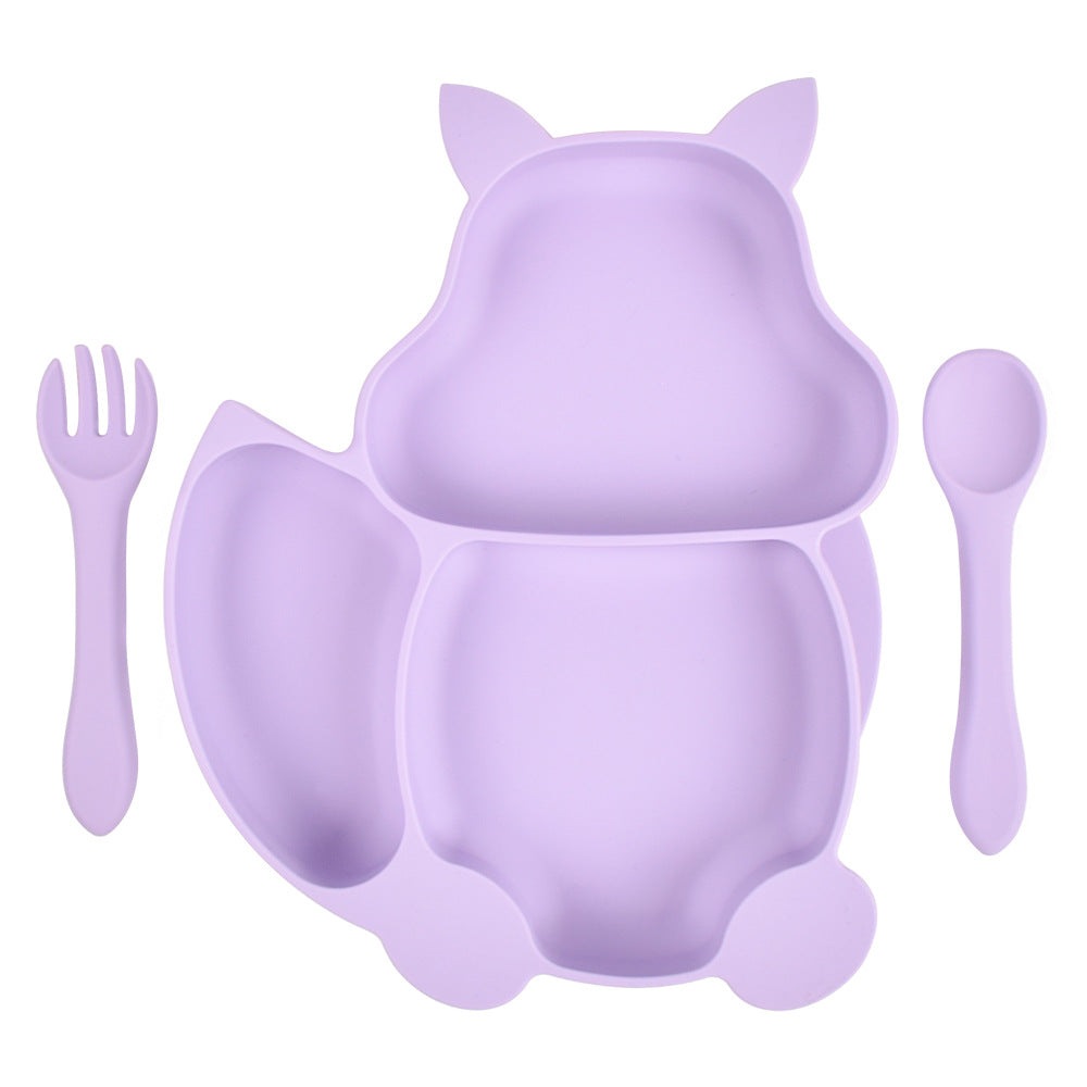 Baby using Children’s Silicone Dinner Plate for self-feeding