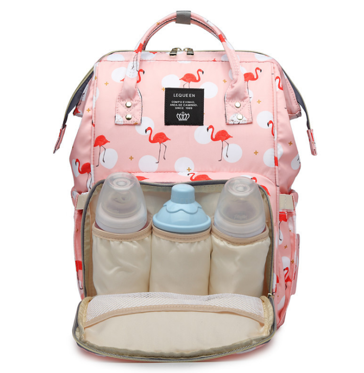 → Alt: Stylish Maternity Backpack for moms with multiple compartments for baby essentials
