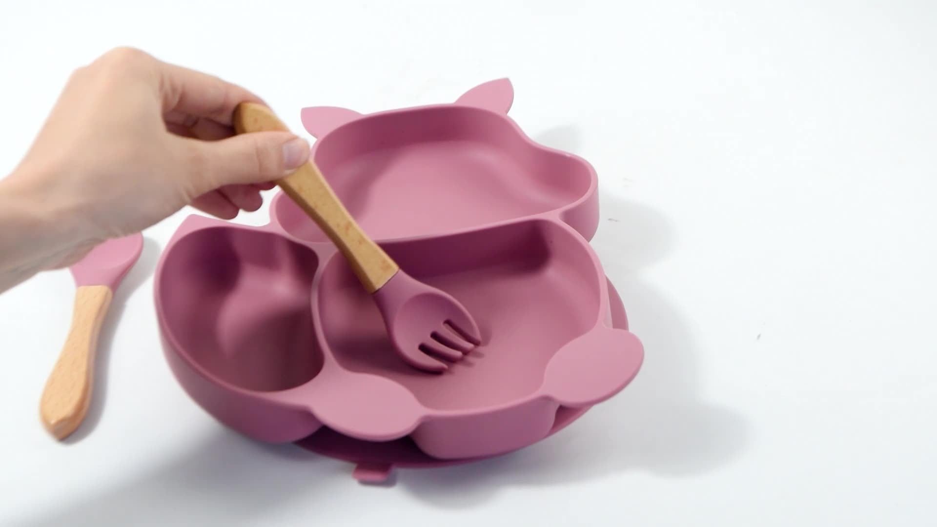 Side view of Children’s Silicone Dinner Plate with fork and spoon