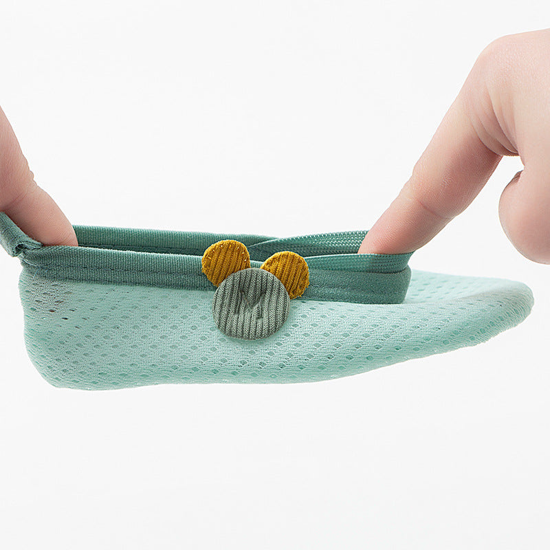 <img src="baby-floor-socks-4.jpg" alt="Comfortable Baby Floor Socks perfect for crawling and playtime">